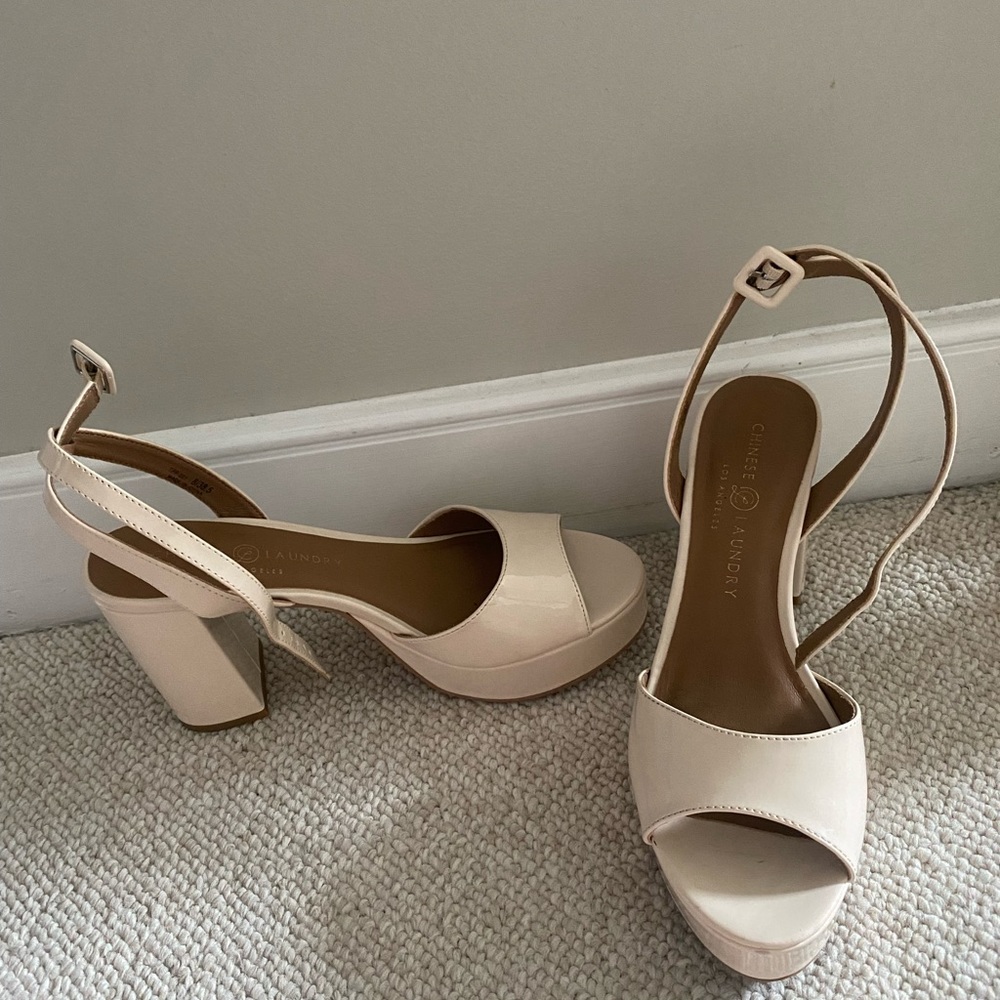 Chinese Laundry Theresa Platform Heels